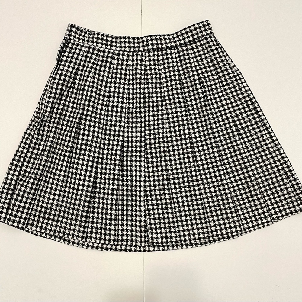 Vintage Marnie West Classic Black and White Houndstooth Skirt Size 11 (28in.) - Picture 9 of 11